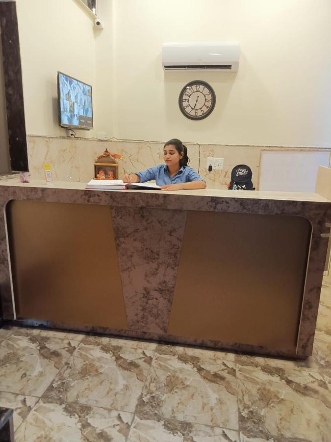 Airport Hotel Dev Residency - Mahipalpur นิวเดลี ภายนอก รูปภาพ